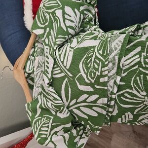 Green and White Leaf Print Women's Top And Wide Leg Pants